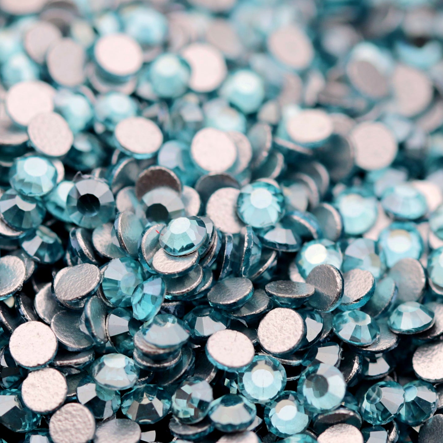 nail art rhinestone light turquoise color