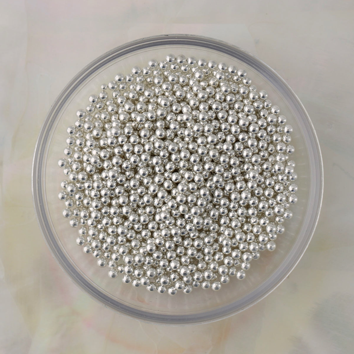 Silver metallic caviar beads displayed in several sizes, suitable for crystal outlines, textured accents and 3D nail designs.