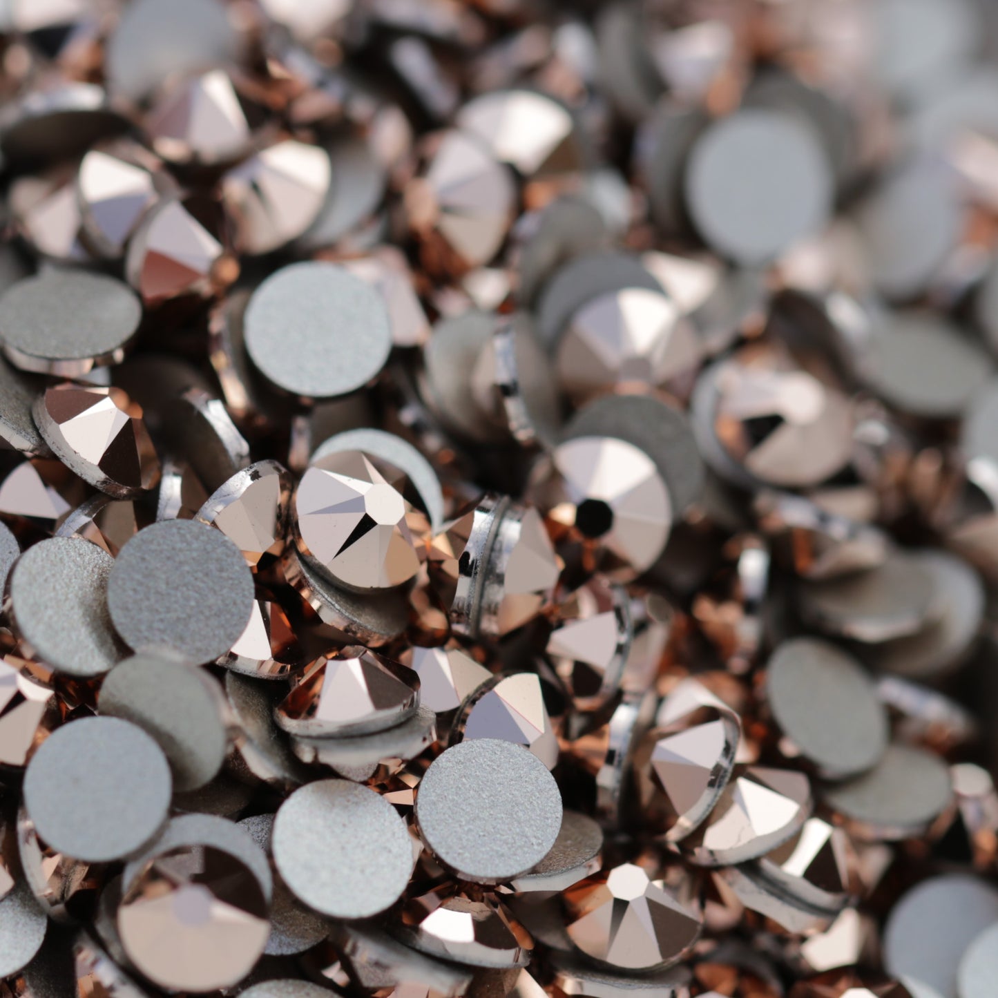 swarovski flatback crystal rhinestone in rose gold color