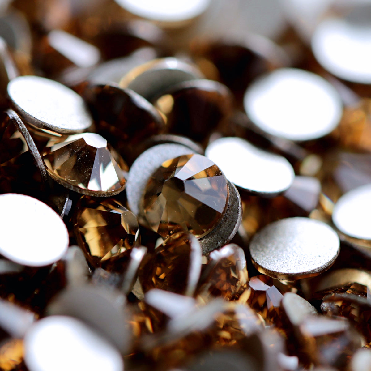 swarovski crystal rhinestone light colorado topaz color