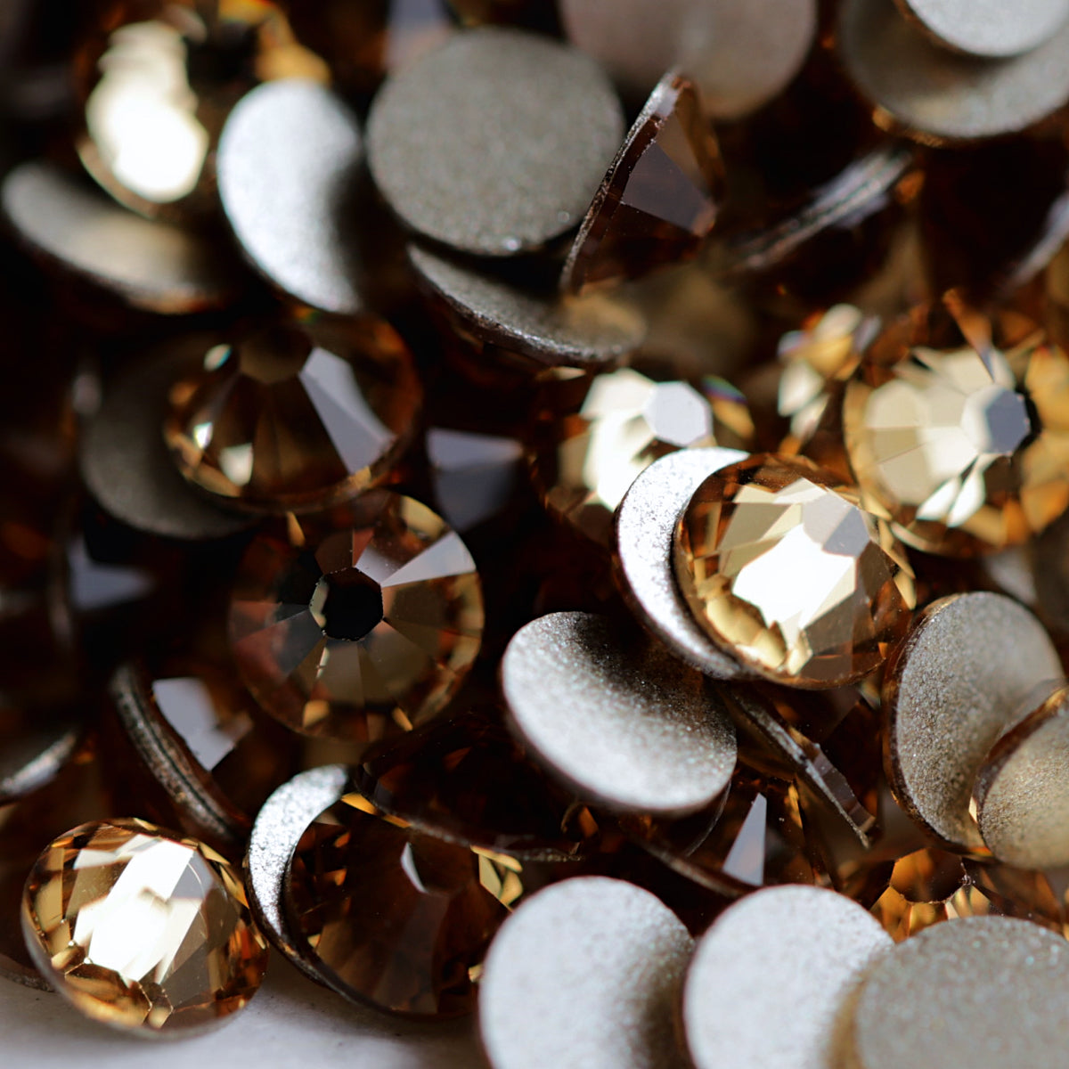 swarovski crystal rhinestone light colorado topaz color